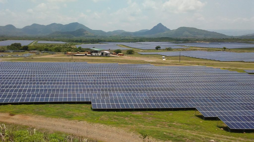 Los grandes proyectos de energía solar se están convirtiendo en una tendencia.