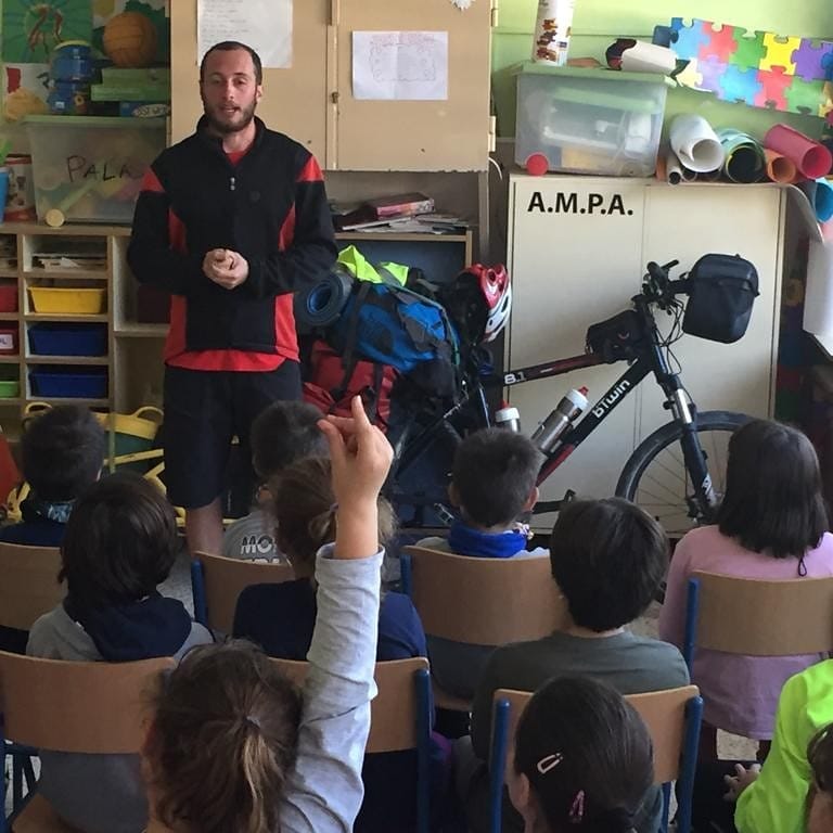 Rafa Sanchis ha recorrido España con el proyecto Miss Pachamama, educando y concienciando sobre el medioambiente.