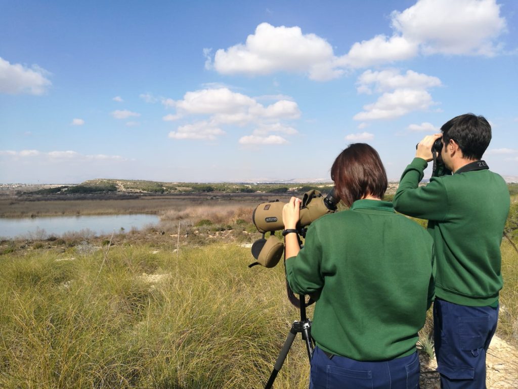 El Clot de Galvany celebra su aniversario como paraje natural.