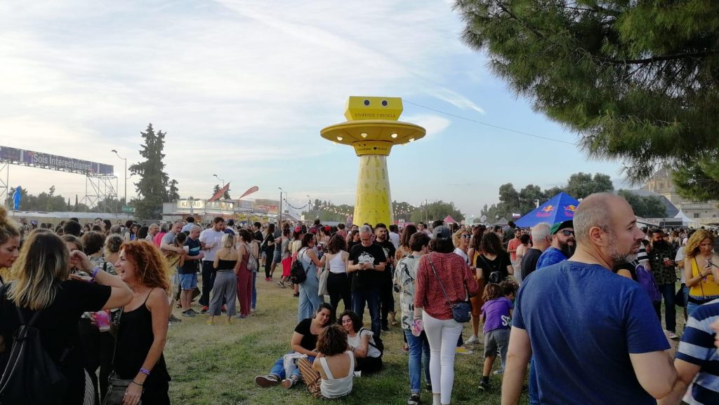 Las acciones llamativas son más necesarias en los festivales para animar a reciclar.