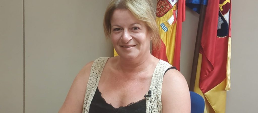 Ana Serna, la diputada de Ciclo hídrico cree que el congreso de Orihuela servirá para poner en marcha acciones de infraestructuras y urbanismo.