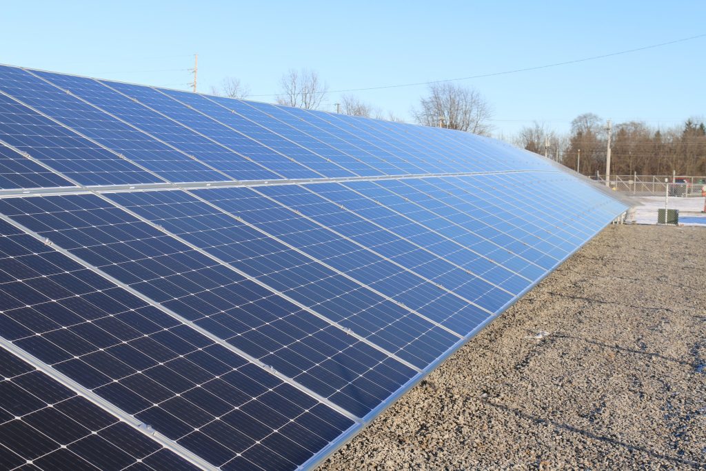 Las instalaciones fotovoltaicas lograron atender al 27,6 % de la demanda. Un hecho que se produjo por primera vez desde que existen datos.