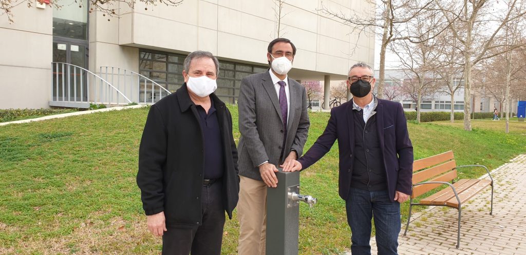 José Ramón Martínez, Salvador Ivorra y David Ribes, tras la presentación del plan sanitario del agua en la Universidad de Alicante.