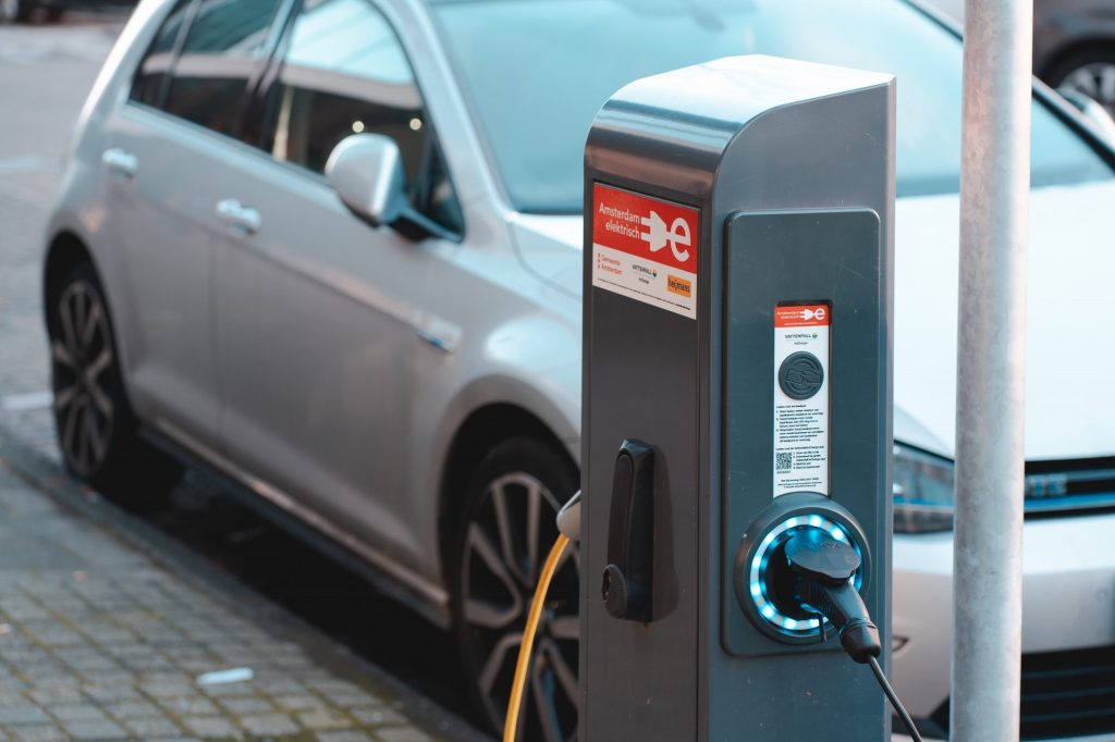 Retebave. Un proyecto que ha unido a destacados agentes para crear un sistema pionero en la decisión automática de cuándo reciclar las baterías de los vehículos eléctricos. Foto: Ernest Ojeh