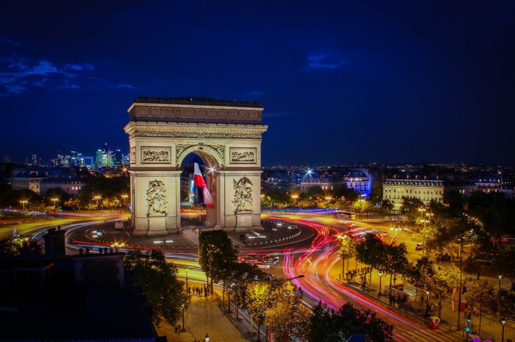 París aplica nuevos límites de velocidad para los vehículos y eliminará miles de plazas de aparcamiento. Foto: Florian Wehde